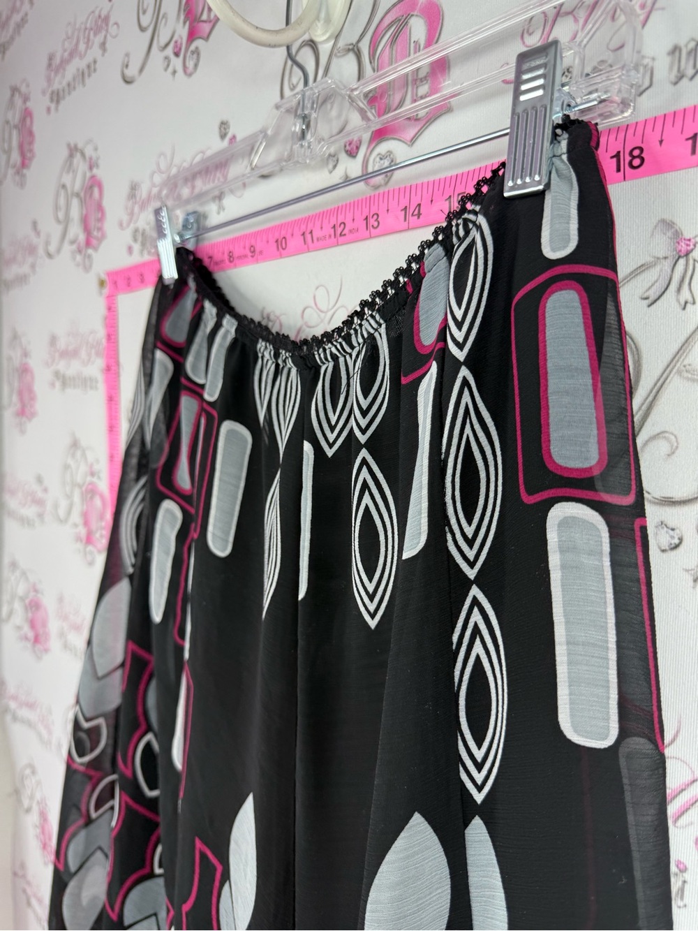 Jessica skirt y2k  Black Geometric Print Skirt with Pink & Gray Accents - Picture 6 of 9
